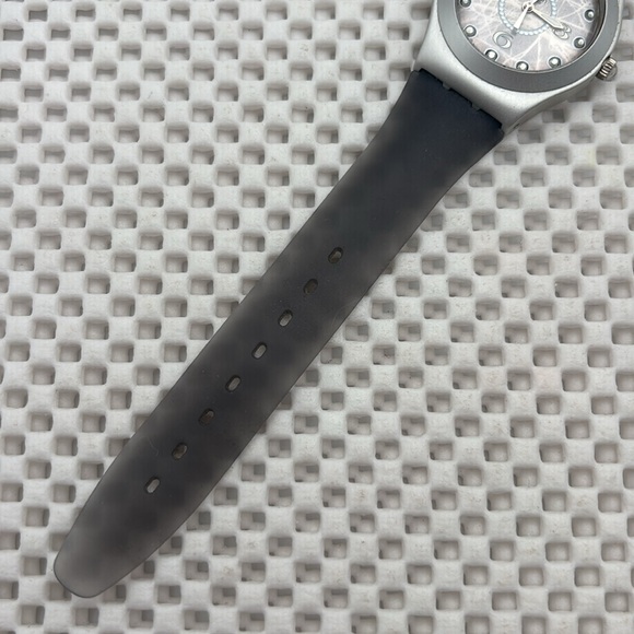 Swatch Watch - YLS1020 - SPARKLING NIGHT - Picture 4 of 9